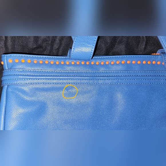 Armani Jeans Bag - Picture 10 of 12